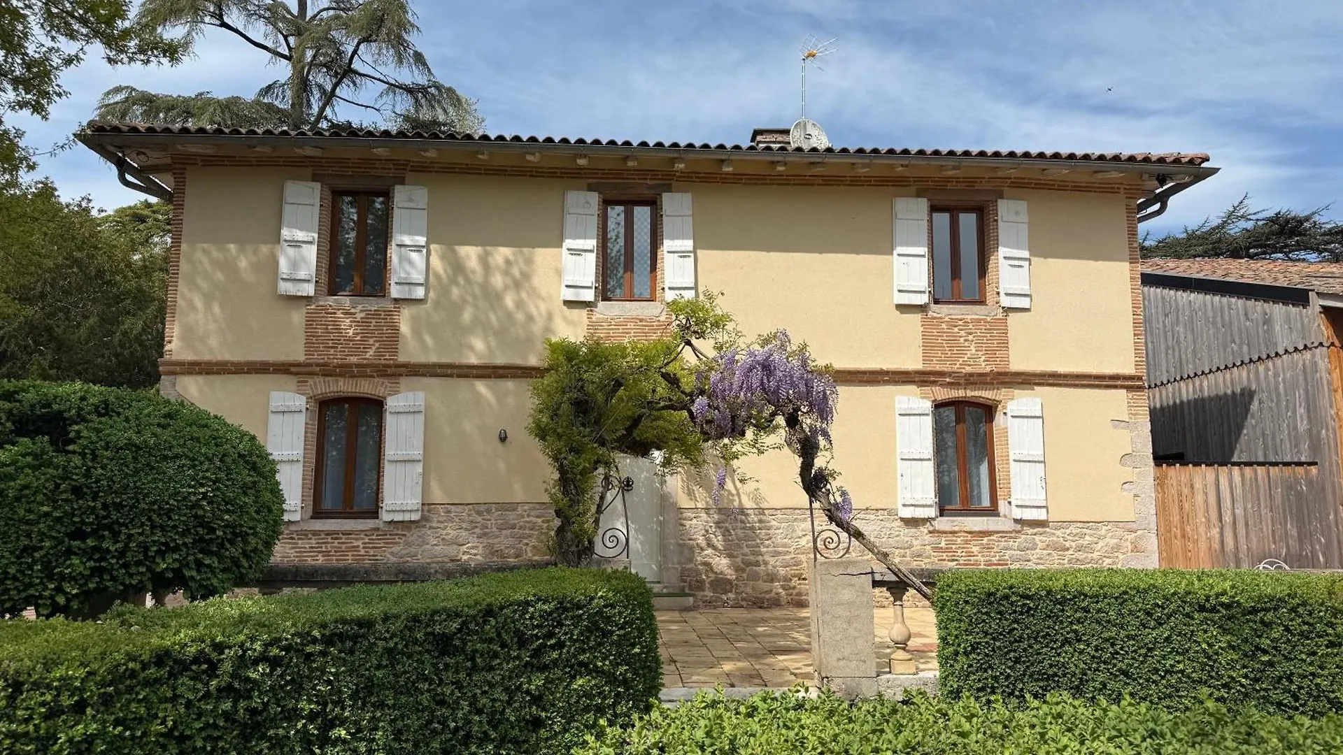 Hotel Restaurant Les Boissieres Bioule 3*,